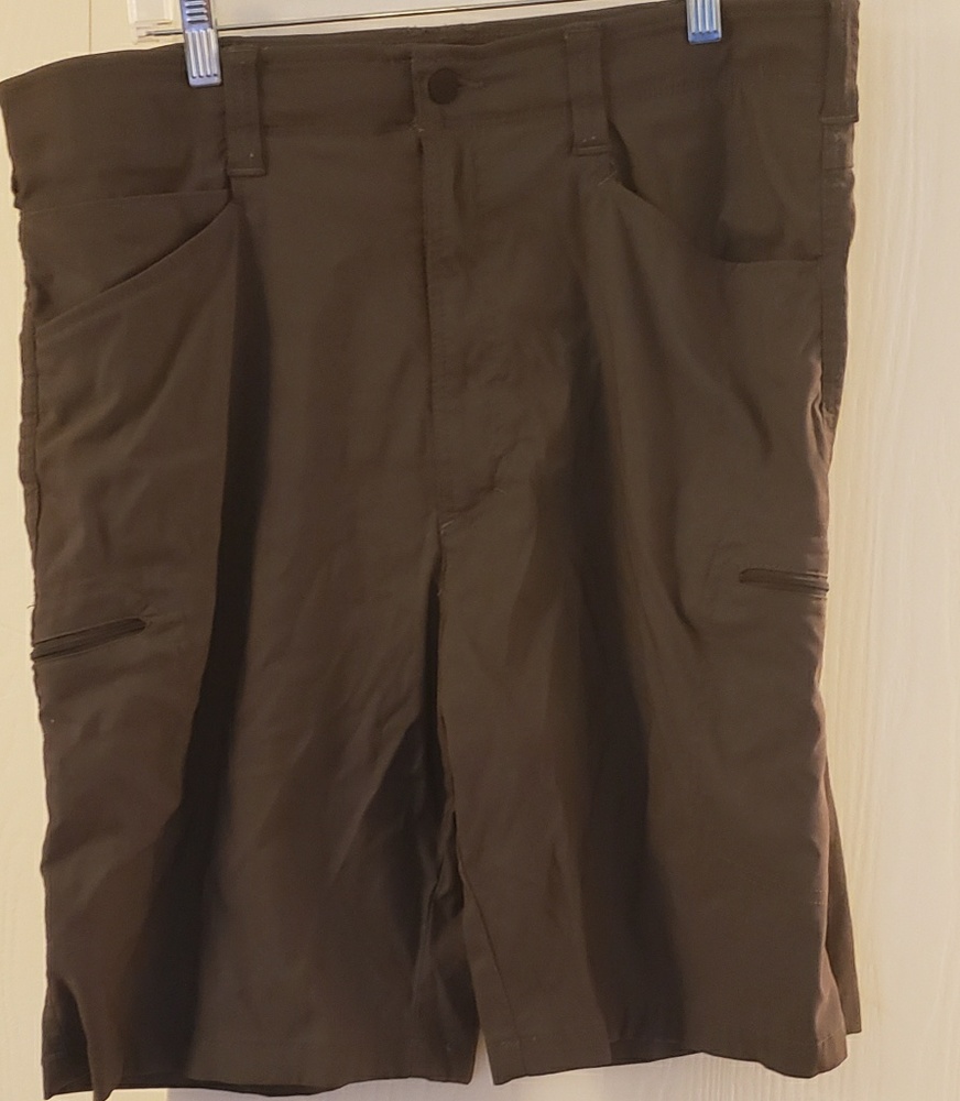 Wrangler hiking shorts